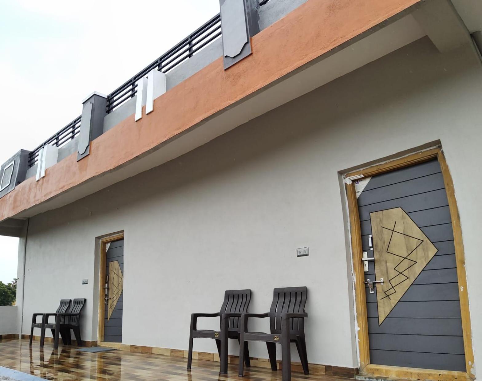 Raj Homestay Hampi Zewnętrze zdjęcie